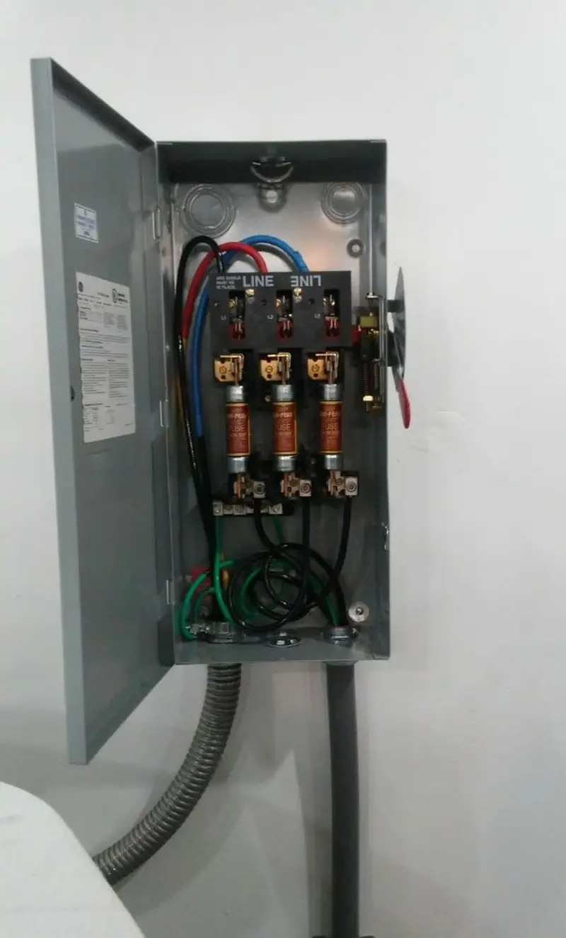Three-phase disconnect switch installed for Electrical Wiring & Rewiring in Central